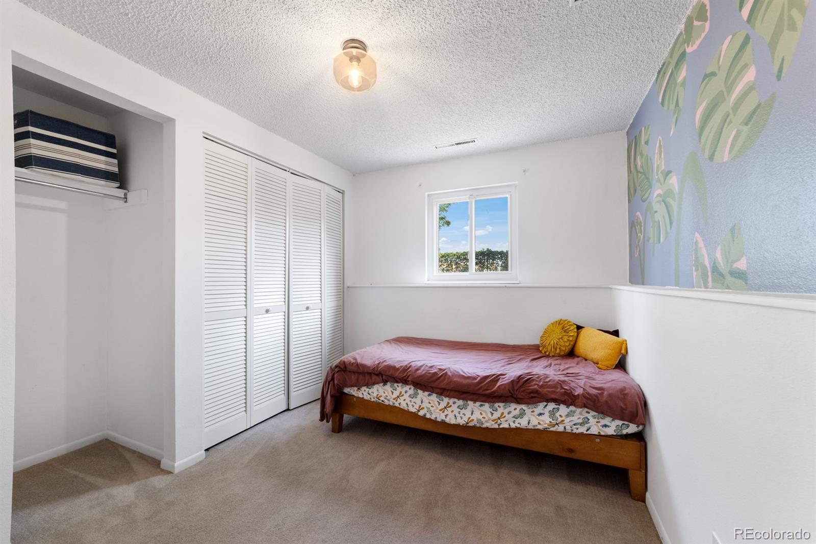 4720 Endicott Drive, Colorado Springs, CO 80916, 4 Bedrooms Bedrooms, ,2 BathroomsBathrooms,Residential,For Sale,Endicott,REC3702347