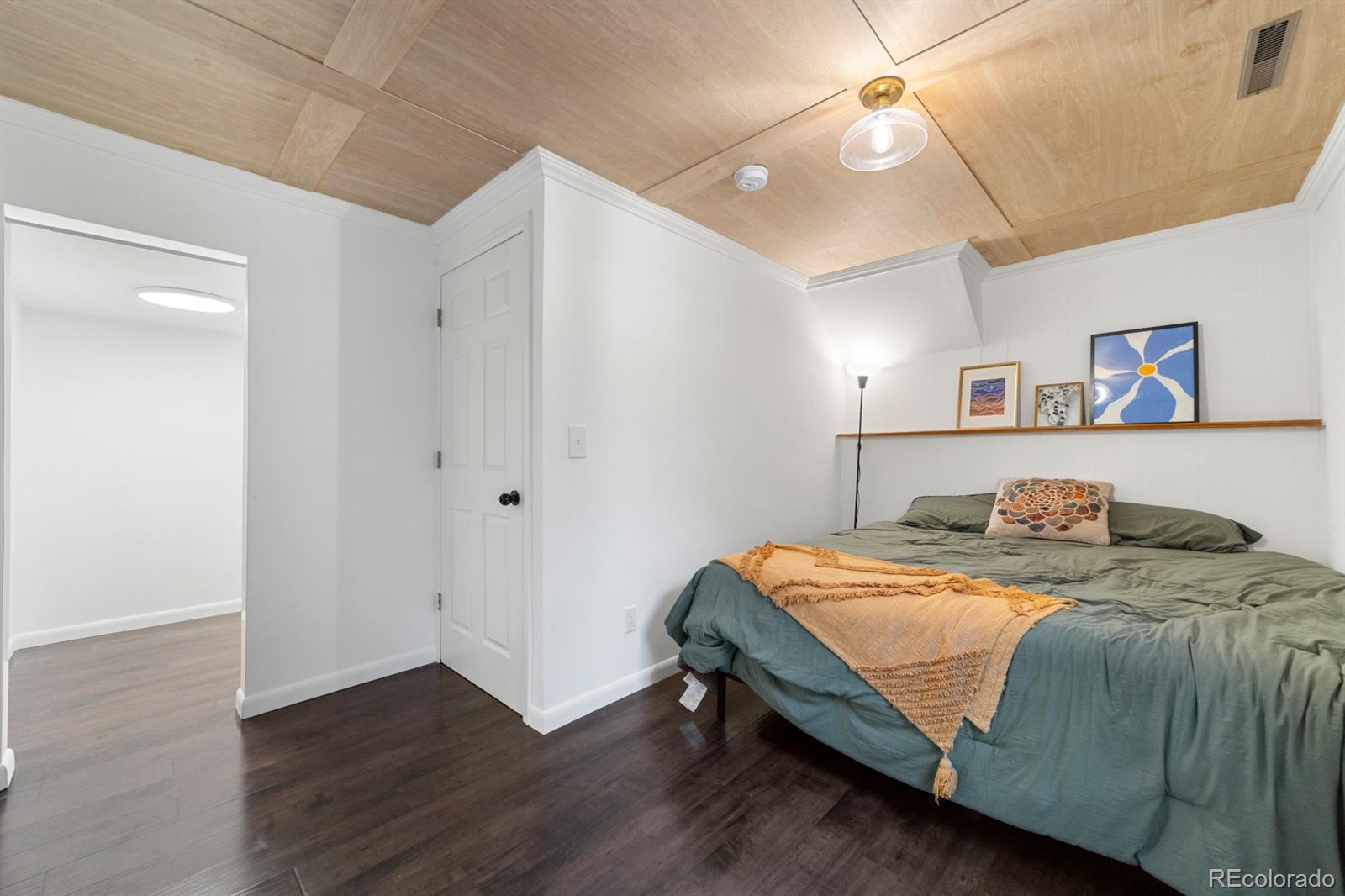 4720 Endicott Drive, Colorado Springs, CO 80916, 4 Bedrooms Bedrooms, ,2 BathroomsBathrooms,Residential,For Sale,Endicott,REC3702347