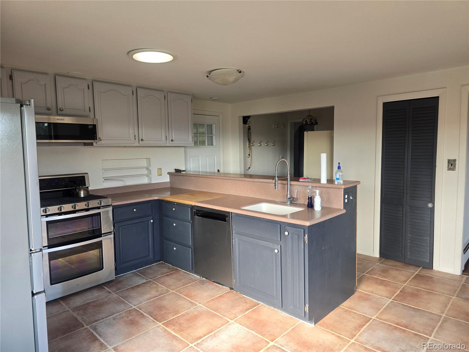 411 Gruenberg Road, Fort Garland, CO 81133, 3 Bedrooms Bedrooms, ,3 BathroomsBathrooms,Residential,For Sale,Gruenberg,REC3332459
