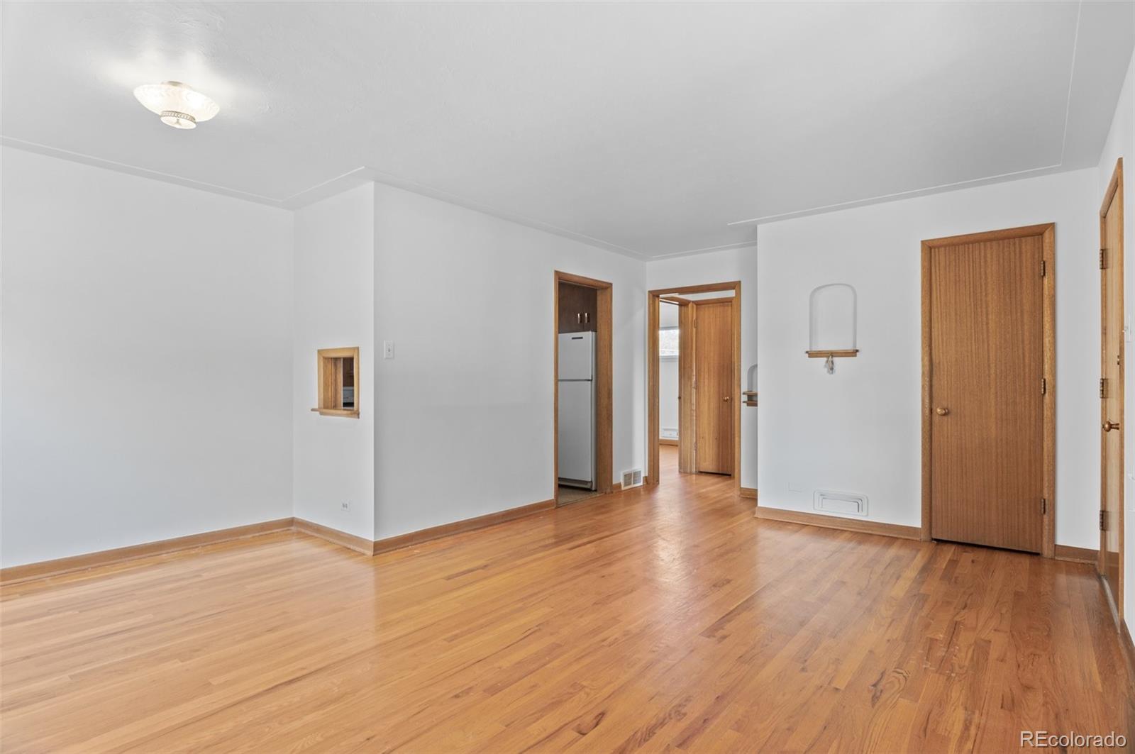 2429 S Corona Street, Denver, CO 80210, 4 Bedrooms Bedrooms, ,2 BathroomsBathrooms,Income,For Sale,Corona,REC8579620