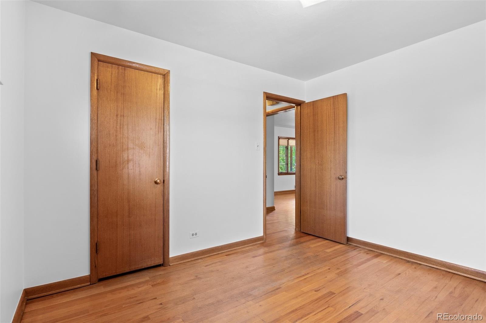 2429 S Corona Street, Denver, CO 80210, 4 Bedrooms Bedrooms, ,2 BathroomsBathrooms,Income,For Sale,Corona,REC8579620