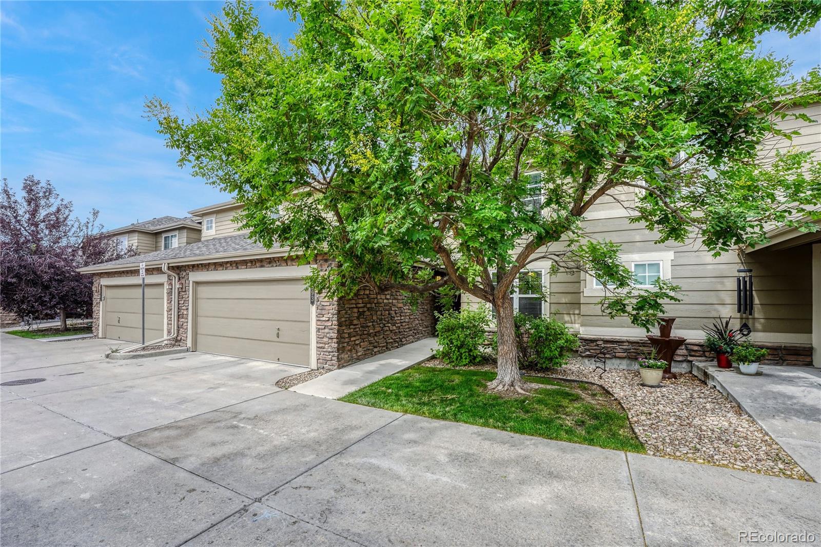 7593 S Quemoy Street, Aurora, CO 80016, 3 Bedrooms Bedrooms, ,3 BathroomsBathrooms,Residential,For Sale,Quemoy,REC2376973