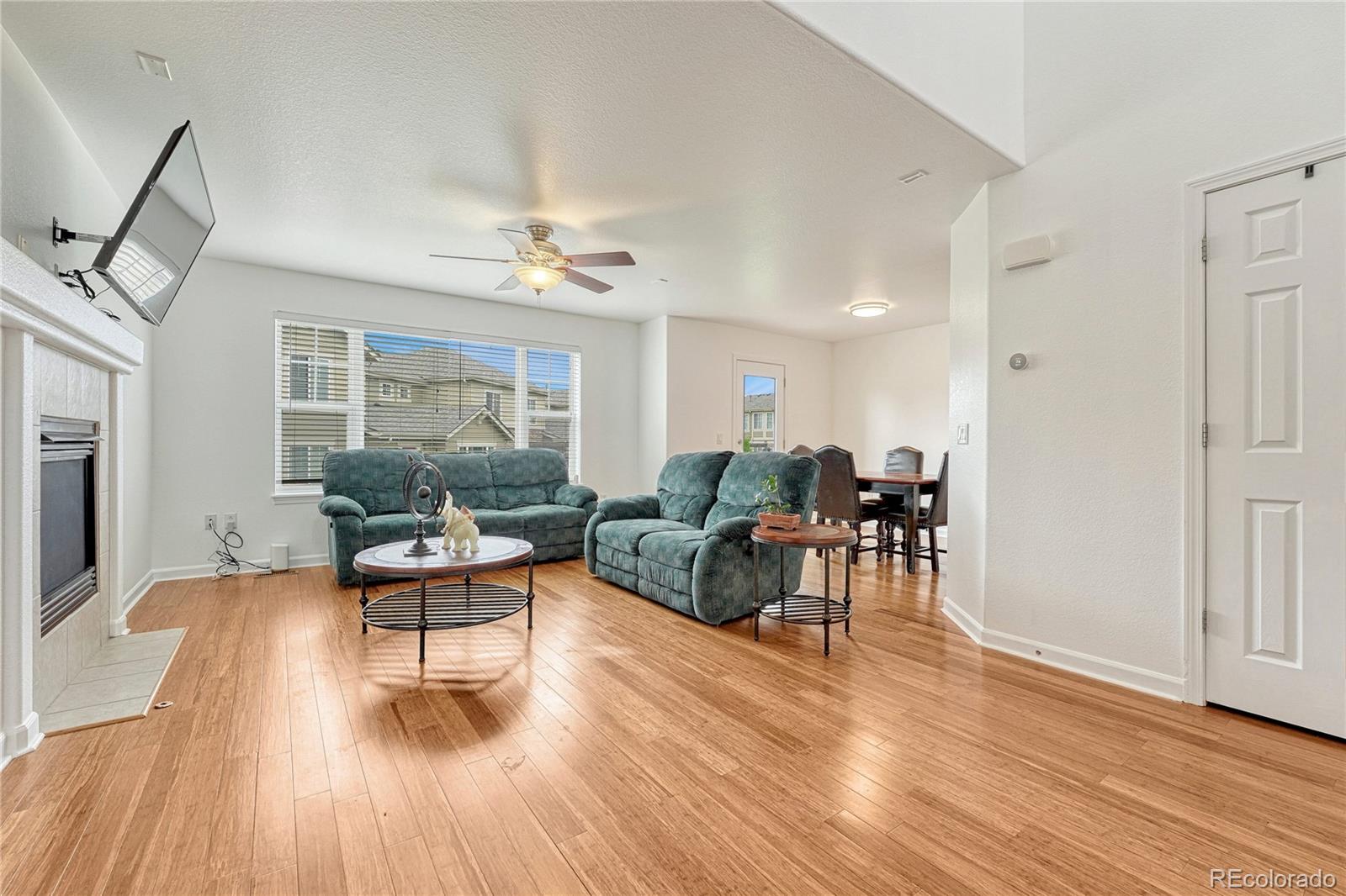 7593 S Quemoy Street, Aurora, CO 80016, 3 Bedrooms Bedrooms, ,3 BathroomsBathrooms,Residential,For Sale,Quemoy,REC2376973