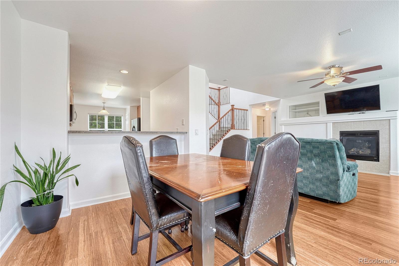 7593 S Quemoy Street, Aurora, CO 80016, 3 Bedrooms Bedrooms, ,3 BathroomsBathrooms,Residential,For Sale,Quemoy,REC2376973