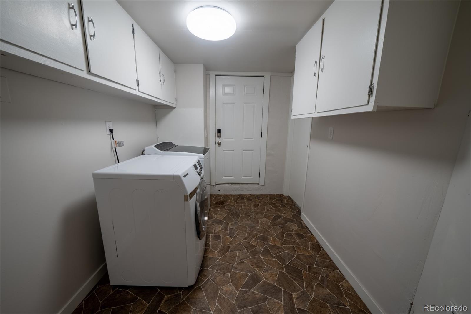 4947 Perry, Littleton, CO 80123, 4 Bedrooms Bedrooms, ,3 BathroomsBathrooms,Residential,For Sale,Perry,REC1855619