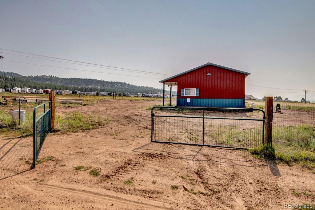 39550 US Highway 24, Lake George, CO 80827, ,Commercial,For Sale,Morton Building,US Highway 24,REC5011337