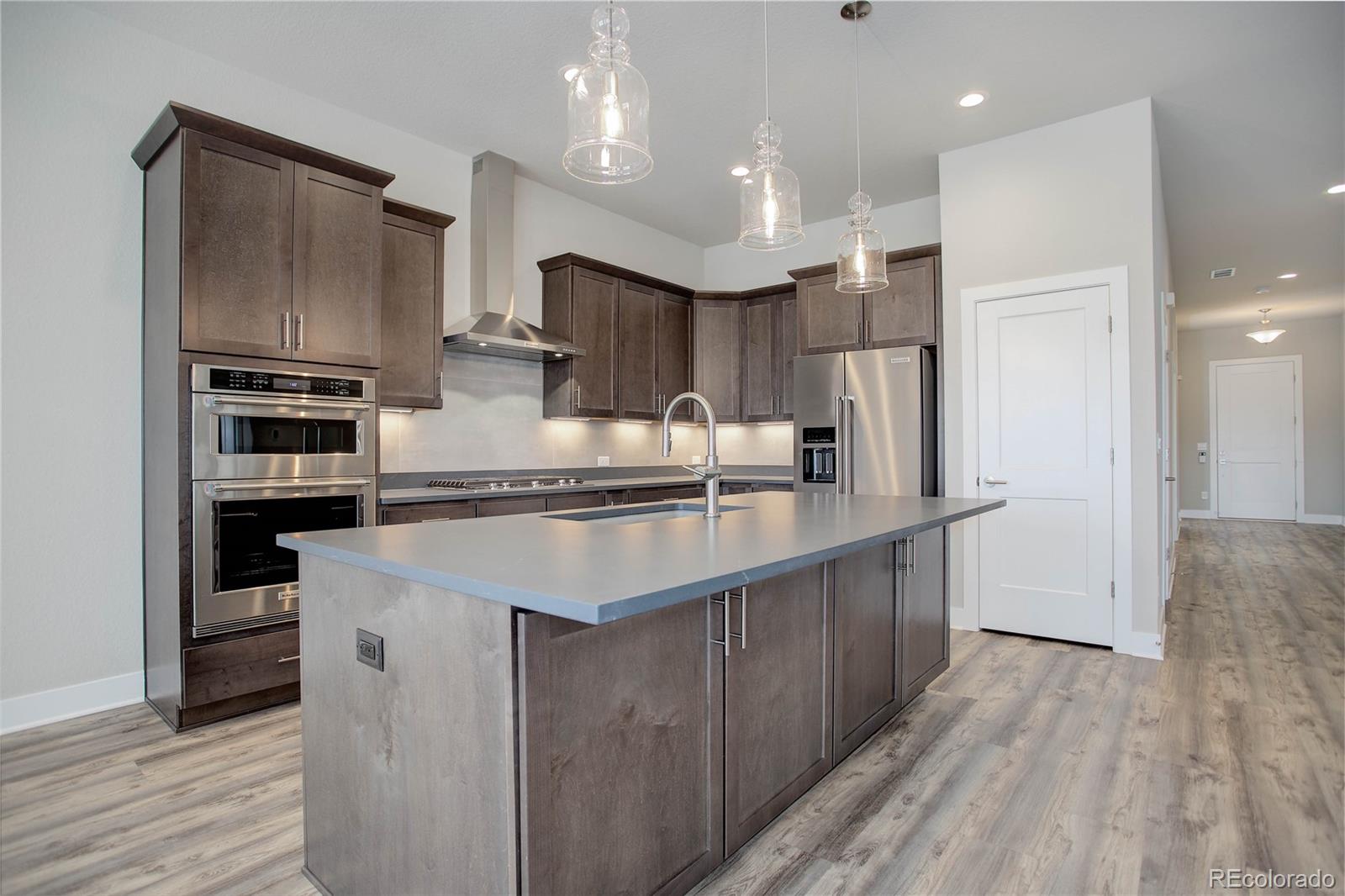 715 Simmental Loop, Castle Rock, CO 80104, 3 Bedrooms Bedrooms, ,2 BathroomsBathrooms,Residential,For Sale,Simmental,REC7316480