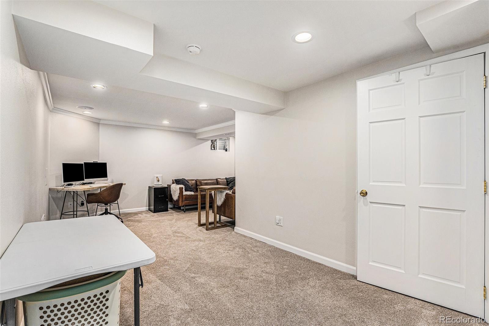 12417 Amherst Circle, Aurora, CO 80014, 3 Bedrooms Bedrooms, ,2 BathroomsBathrooms,Residential,For Sale,Amherst,REC3092198