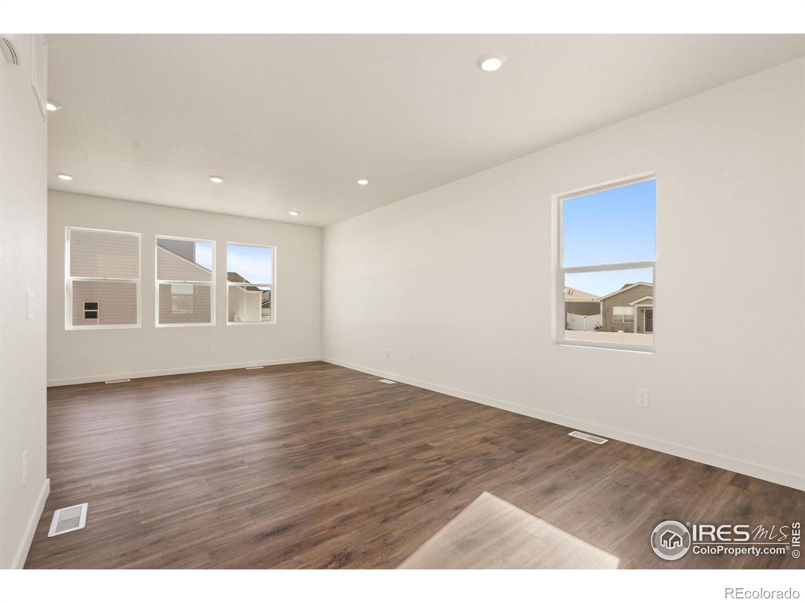 3621 Moab Court, Evans, CO 80620, 3 Bedrooms Bedrooms, ,3 BathroomsBathrooms,Residential,For Sale,Moab,RECIR1015409