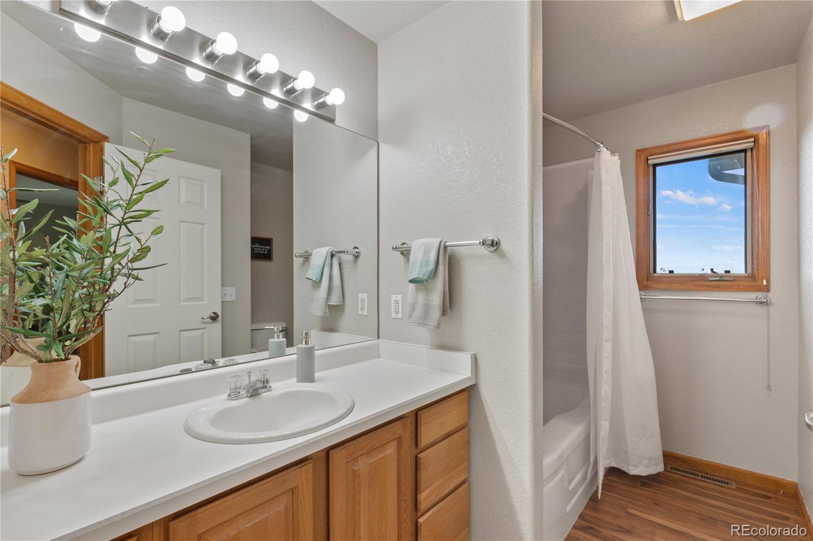 2795 Castle Crest Drive, Castle Rock, CO 80104, 6 Bedrooms Bedrooms, ,4 BathroomsBathrooms,Residential,For Sale,Castle Crest,REC8691725