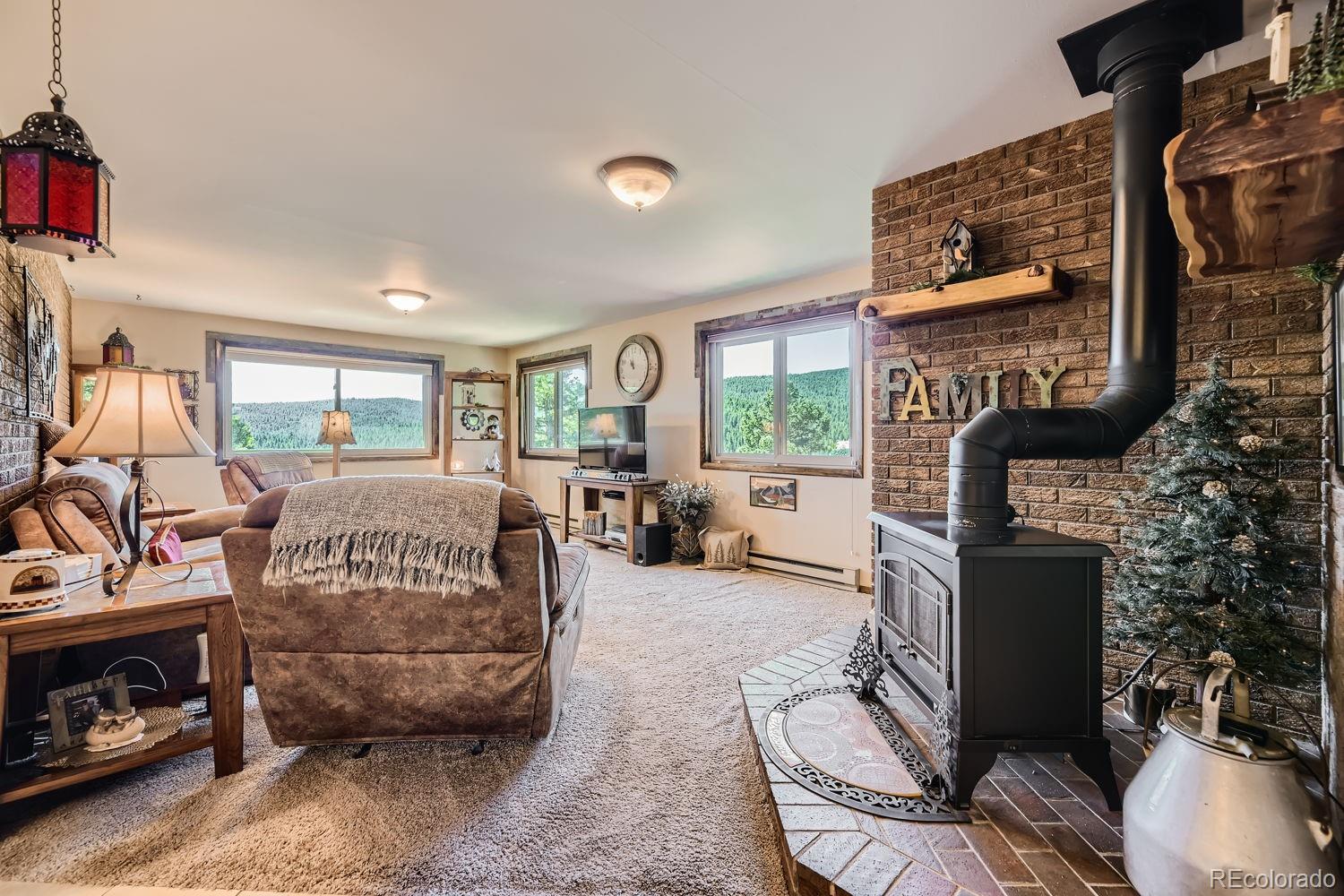 Restricted Address, 4 Bedrooms Bedrooms, ,3 BathroomsBathrooms,Residential,For Sale,Buena Vista,REC7393896