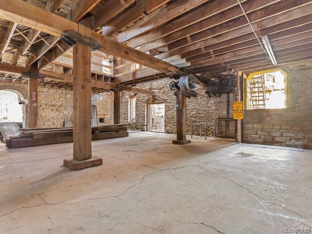 403 E 4th Street, Pueblo, CO 81001, ,Commercial,For Sale,Sweeney Feed Mill,4th,REC9827537