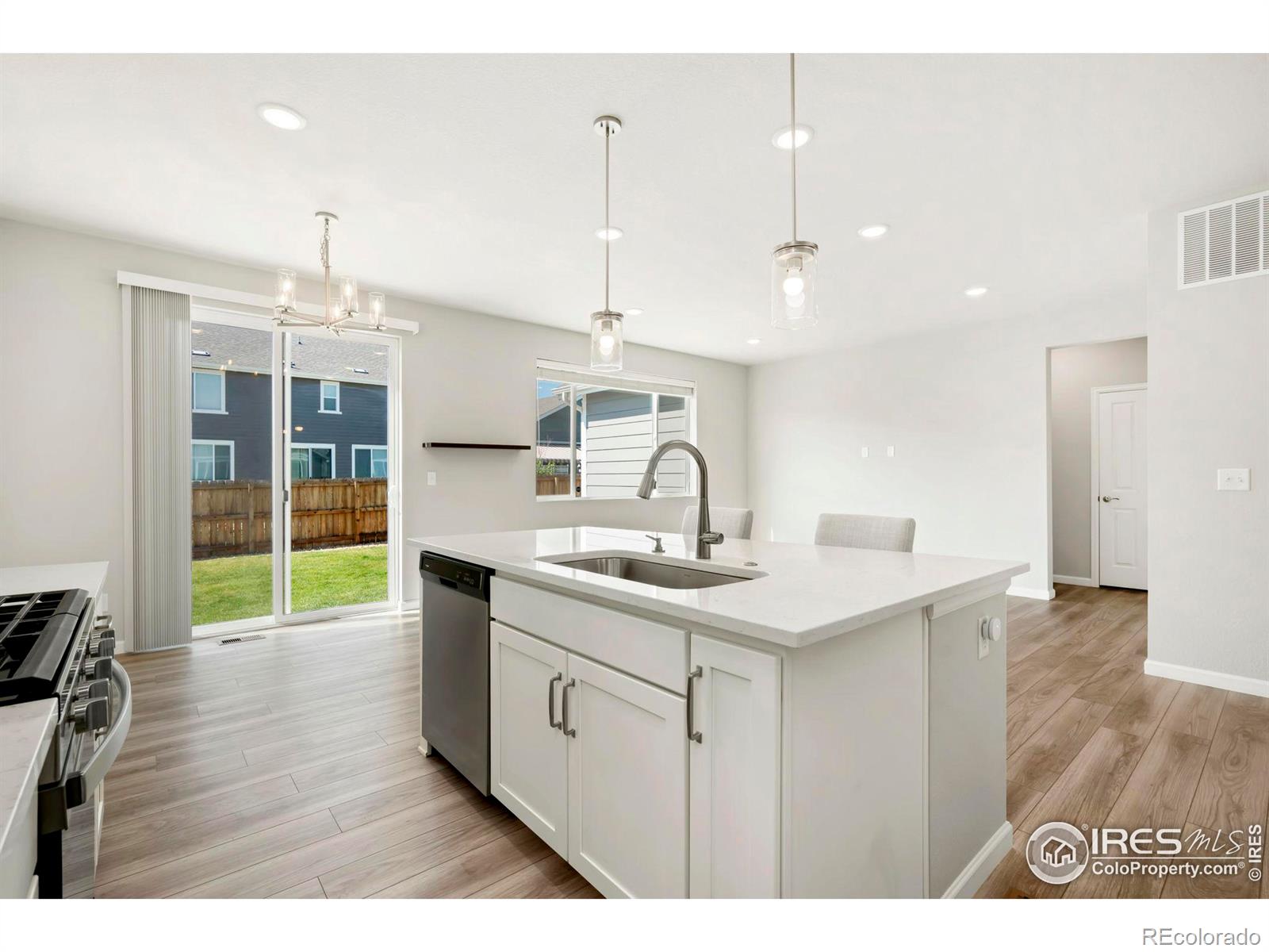 3186 Park Street, Mead, CO 80542, 3 Bedrooms Bedrooms, ,2 BathroomsBathrooms,Residential,For Sale,Park,RECIR1015505