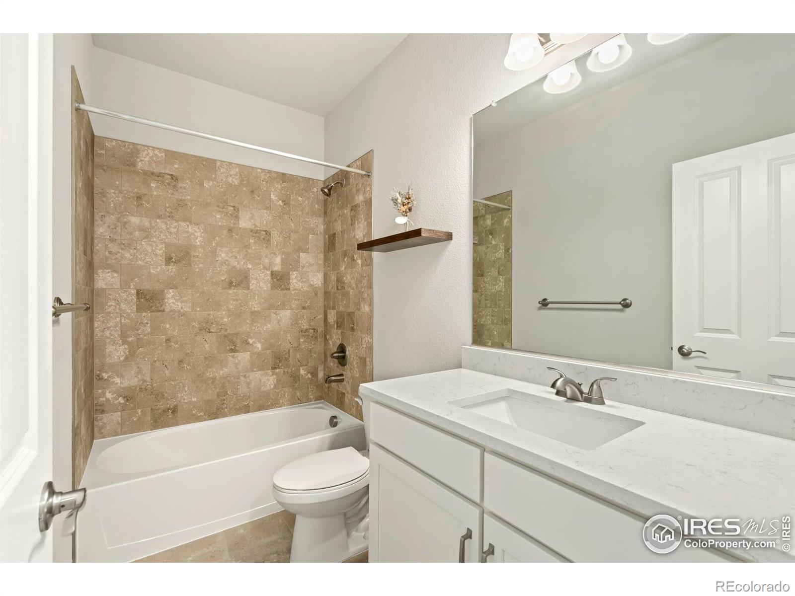 3186 Park Street, Mead, CO 80542, 3 Bedrooms Bedrooms, ,2 BathroomsBathrooms,Residential,For Sale,Park,RECIR1015505