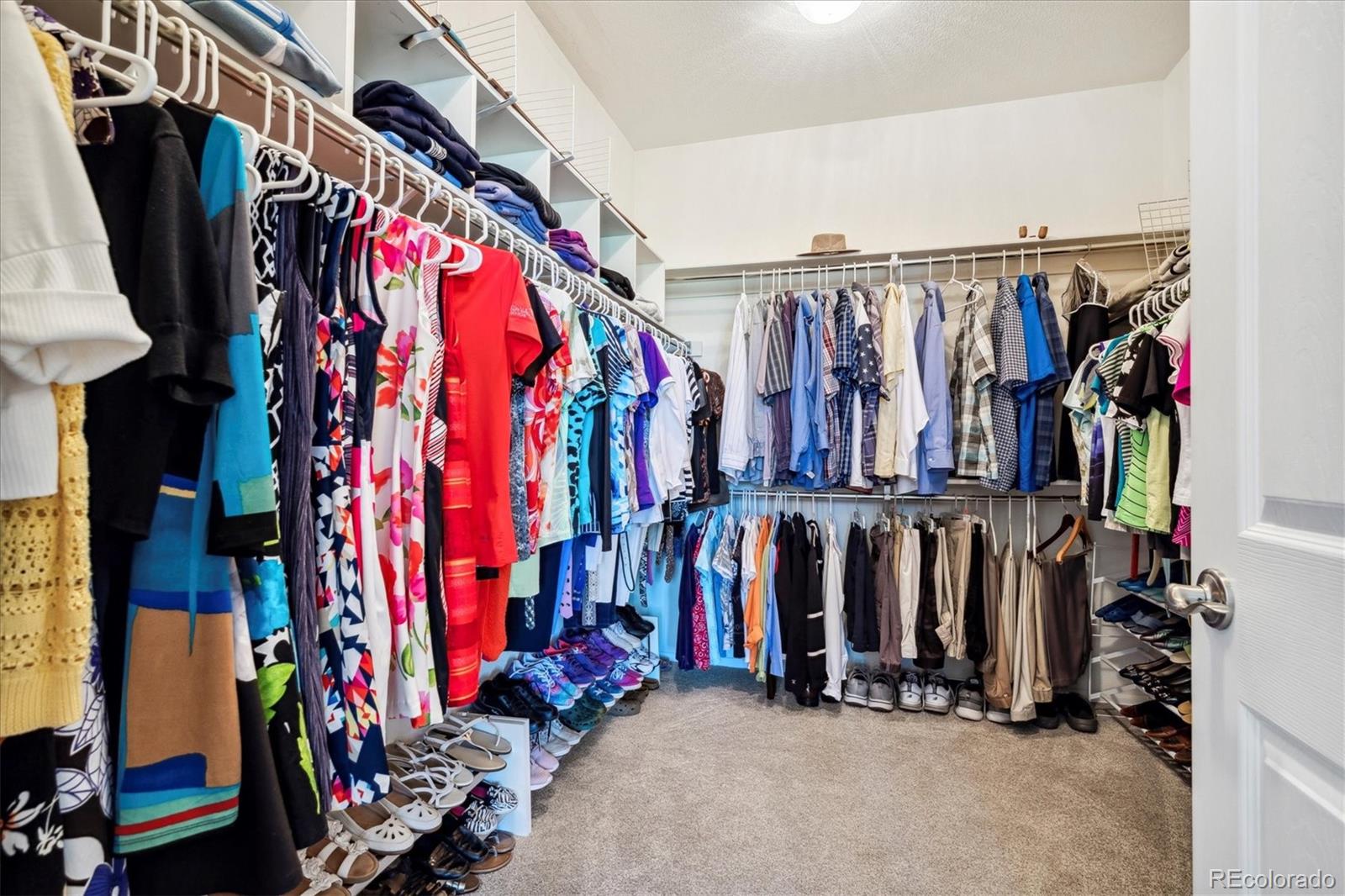 23545 E Phillips Place, Aurora, CO 80016, 4 Bedrooms Bedrooms, ,4 BathroomsBathrooms,Residential,For Sale,Phillips,REC2954328