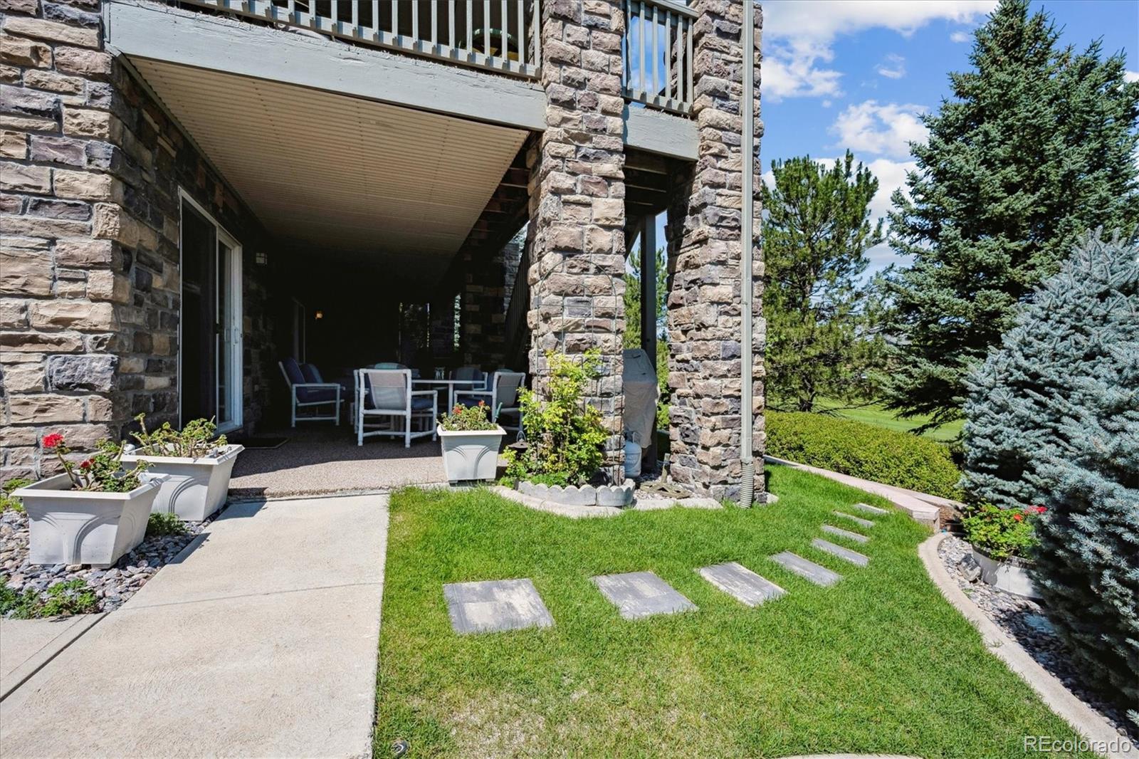 23545 E Phillips Place, Aurora, CO 80016, 4 Bedrooms Bedrooms, ,4 BathroomsBathrooms,Residential,For Sale,Phillips,REC2954328