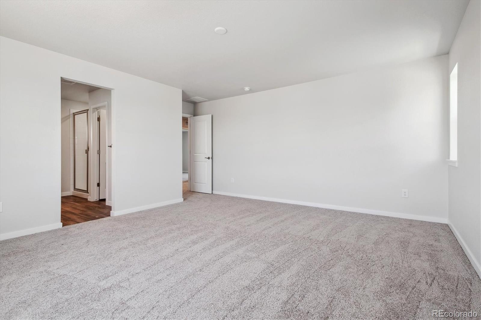 3302 Highlands Creek Parkway, Aurora, CO 80019, 3 Bedrooms Bedrooms, ,3 BathroomsBathrooms,Residential,For Sale,Highlands Creek,REC7396563