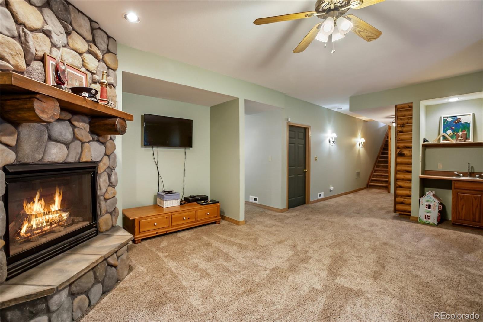 284 County Road 511, Divide, CO 80814, 5 Bedrooms Bedrooms, ,4 BathroomsBathrooms,Residential,For Sale,County Road 511,REC7137534