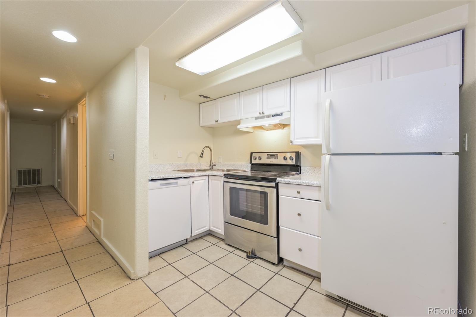 2511 S Broadway, Denver, CO 80210, 8 Bedrooms Bedrooms, ,4 BathroomsBathrooms,Income,For Sale,Broadway,REC9491304