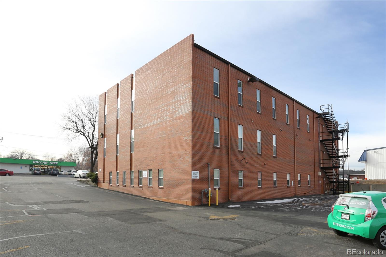 6073 W 44th Avenue, Wheat Ridge, CO 80033, ,Commercial,For Sale,44th,REC6668955