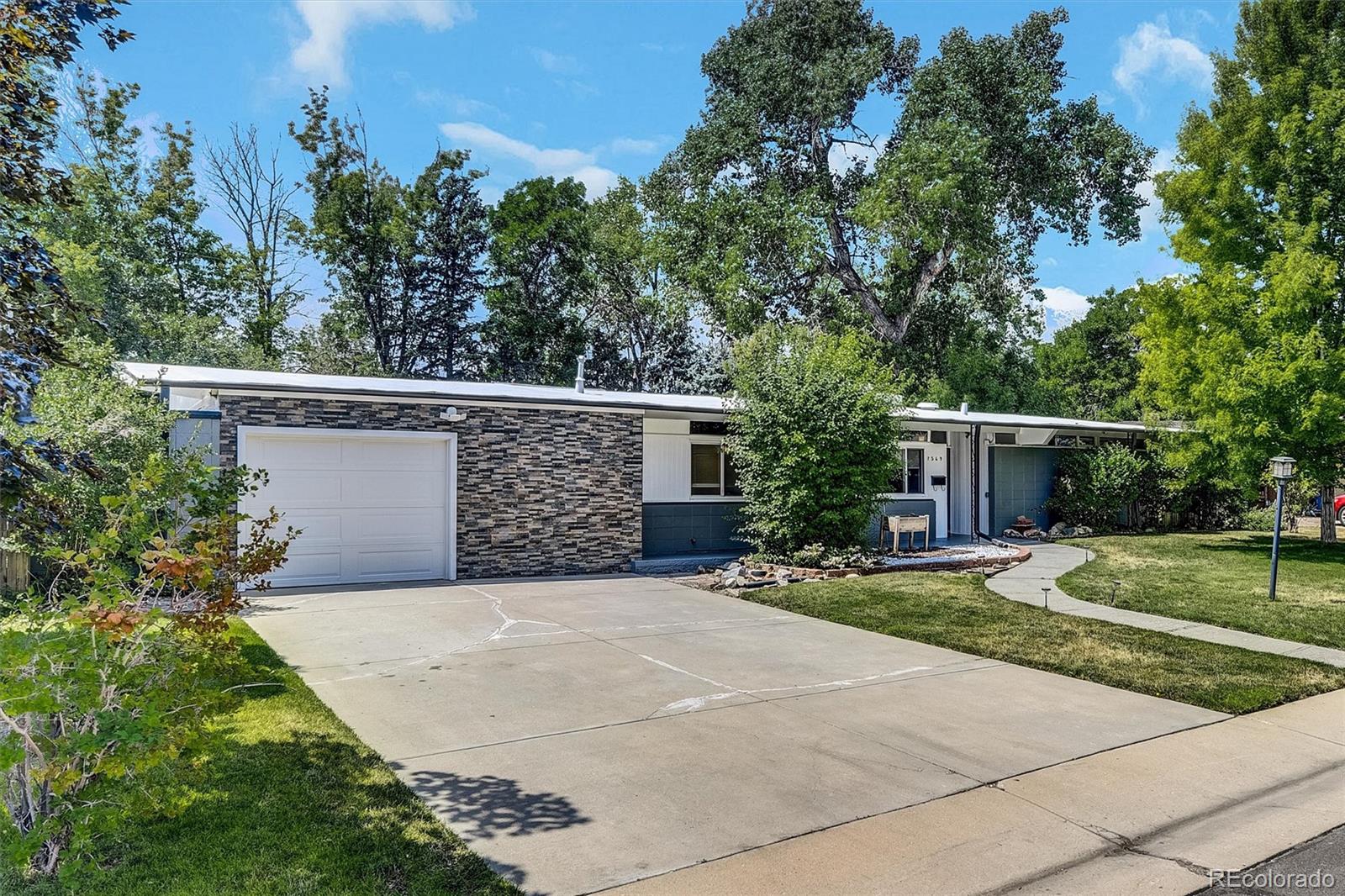 2569 Holly Place, Denver, CO 80222, 3 Bedrooms Bedrooms, ,2 BathroomsBathrooms,Residential,For Sale,Holly,REC9295340