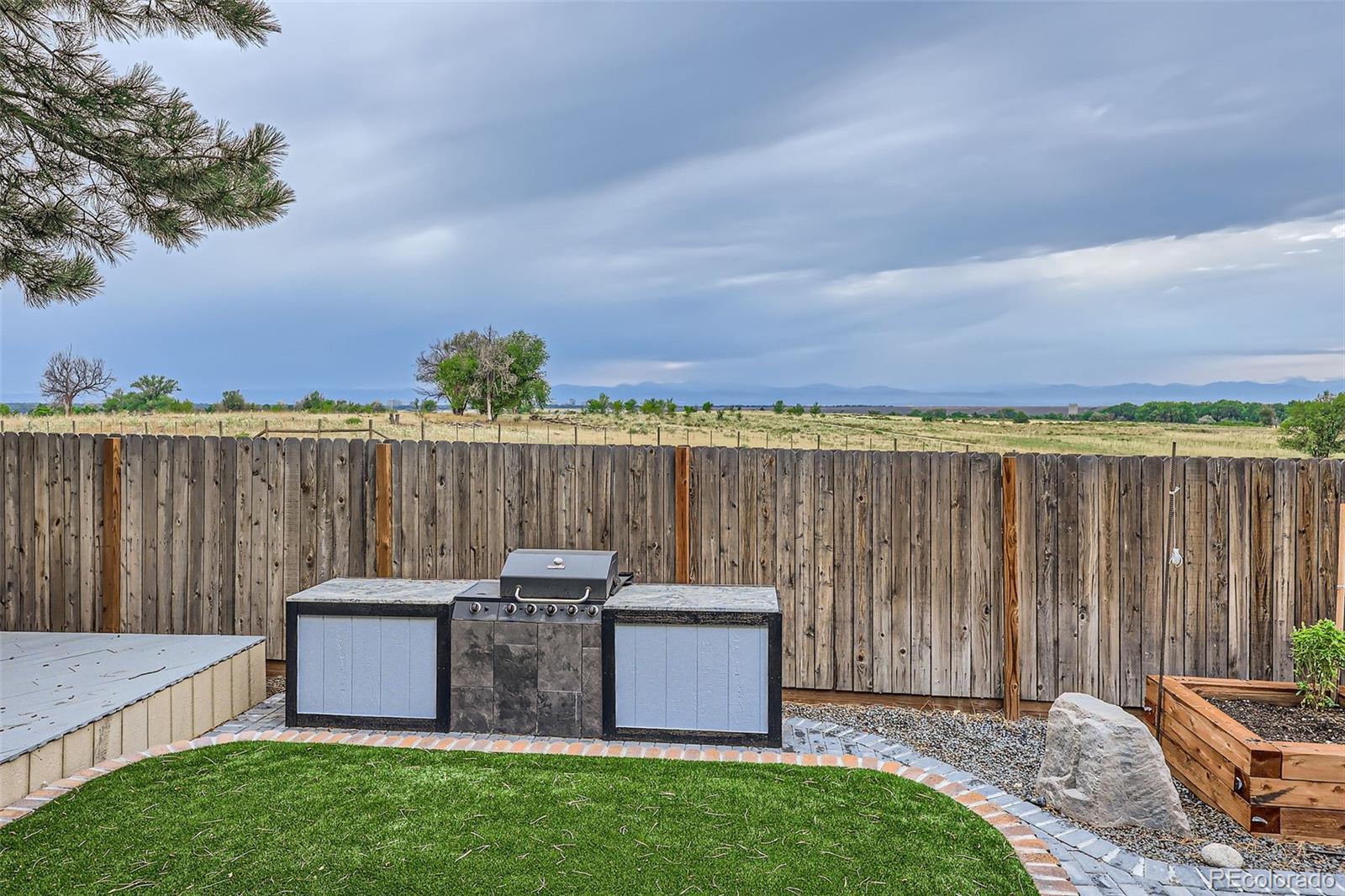 3807 Atchison Way, Aurora, CO 80014, 5 Bedrooms Bedrooms, ,4 BathroomsBathrooms,Residential,For Sale,Atchison,REC2796845