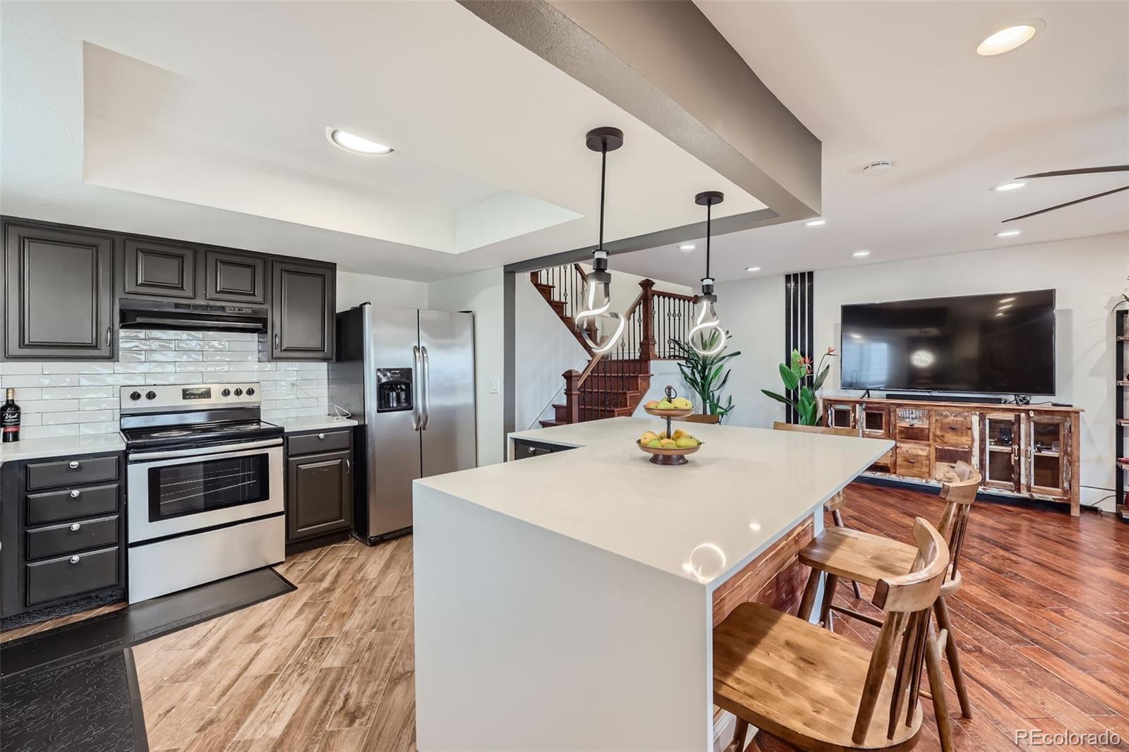 3807 Atchison Way, Aurora, CO 80014, 5 Bedrooms Bedrooms, ,4 BathroomsBathrooms,Residential,For Sale,Atchison,REC2796845