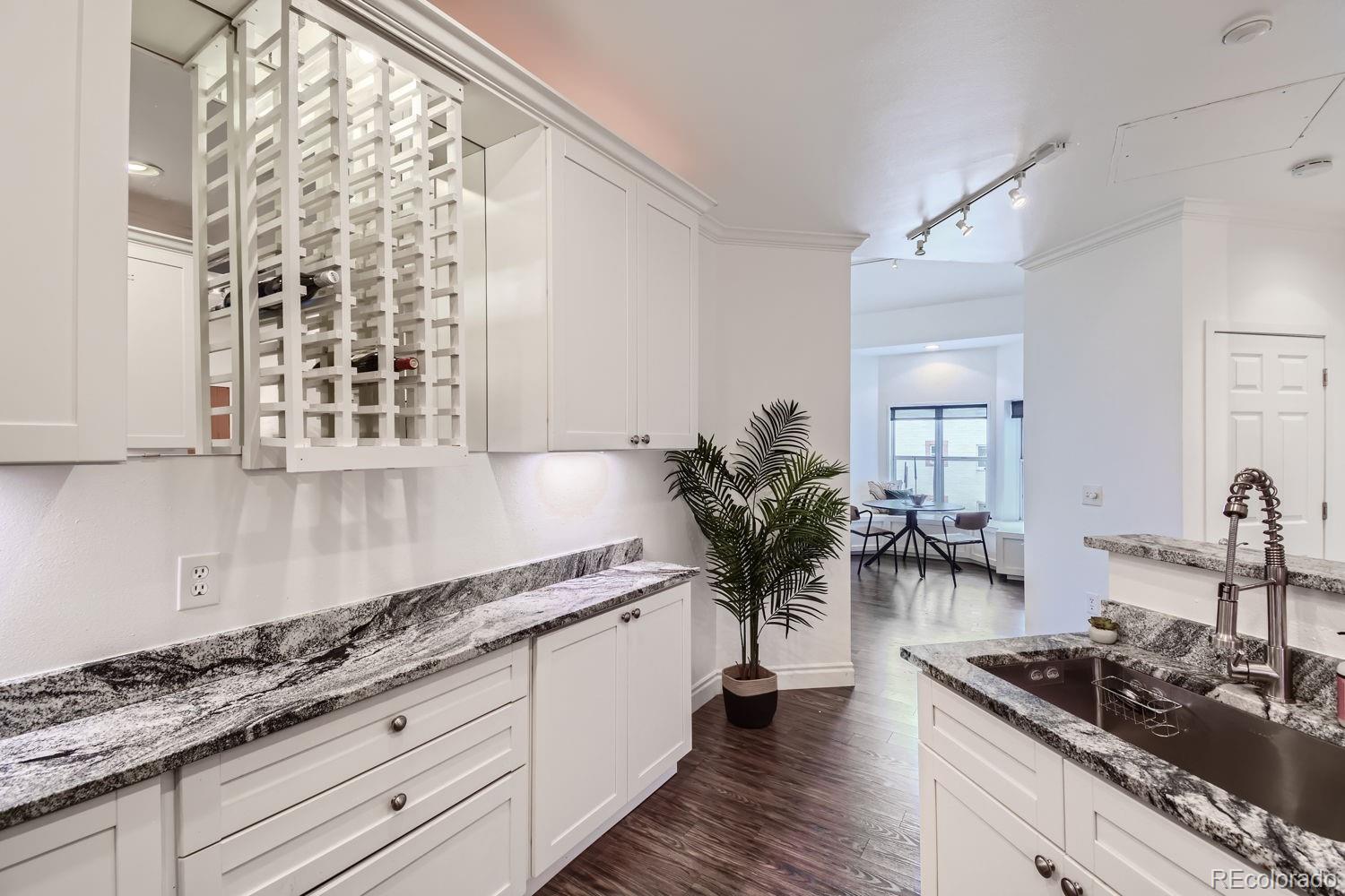 1000 1st Avenue #407, Denver, CO 80218, 2 Bedrooms Bedrooms, ,2 BathroomsBathrooms,Residential,For Sale,Parkside on Cherry Creek Condos,1st,REC5909414