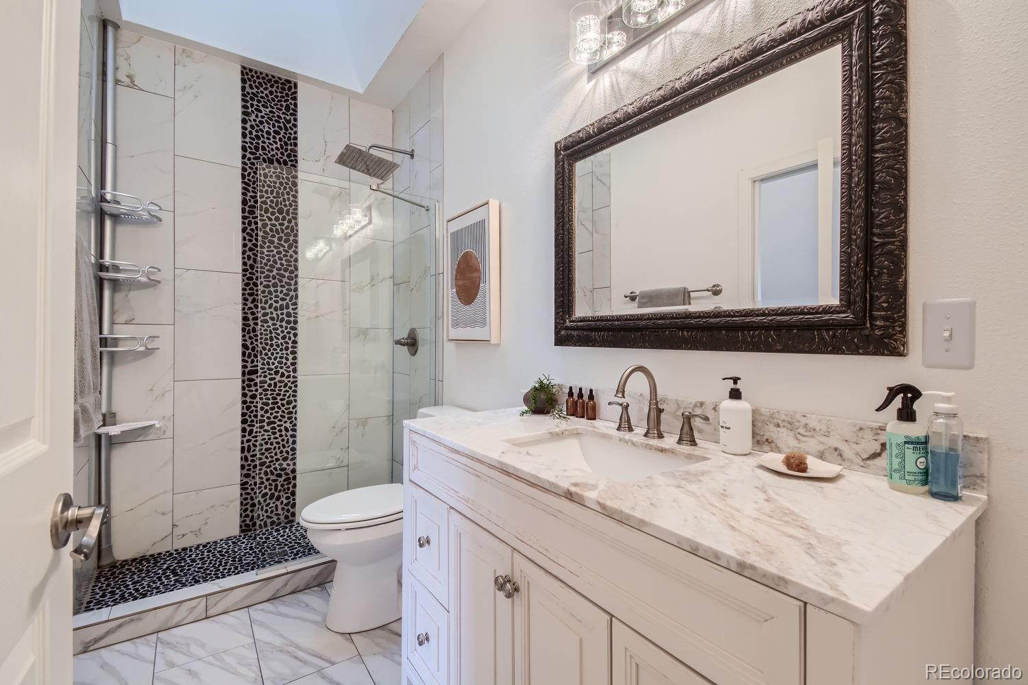 1000 1st Avenue #407, Denver, CO 80218, 2 Bedrooms Bedrooms, ,2 BathroomsBathrooms,Residential,For Sale,Parkside on Cherry Creek Condos,1st,REC5909414