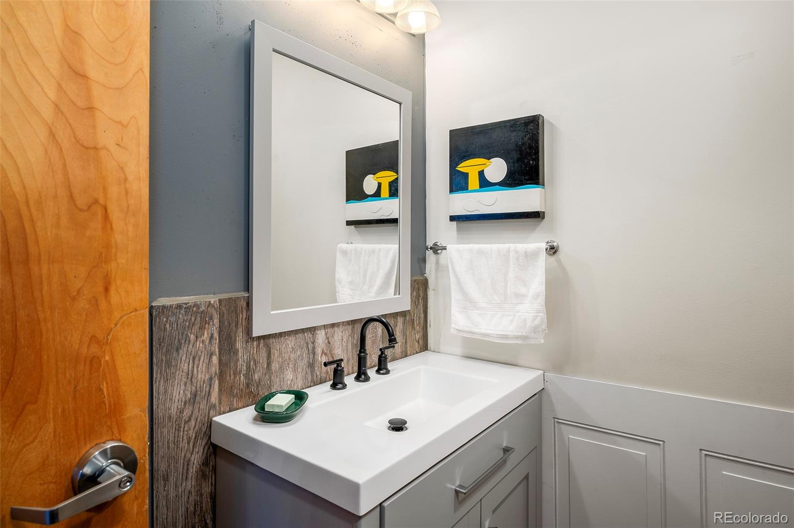 1020 15th Street #214, Denver, CO 80202, 1 Bedroom Bedrooms, ,2 BathroomsBathrooms,Residential,For Sale,Brooks Tower,15th,REC4285544