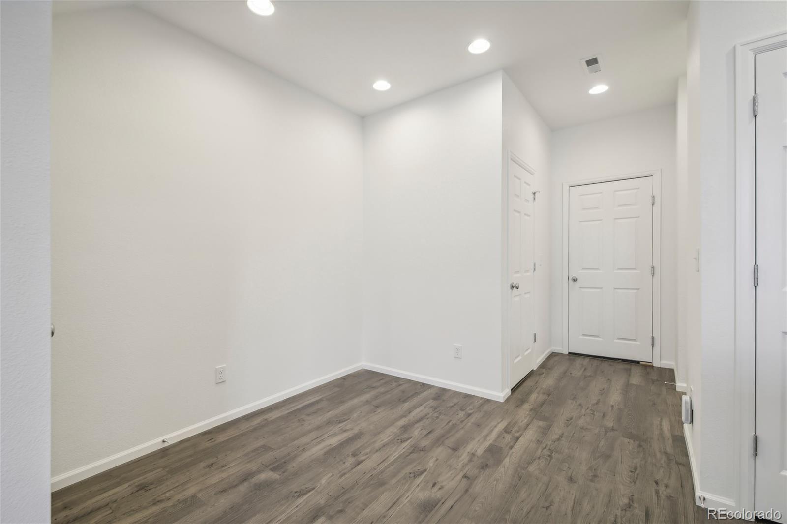 19142 64th Place, Denver, CO 80249, 3 Bedrooms Bedrooms, ,3 BathroomsBathrooms,Residential,For Sale,64th,REC9039211