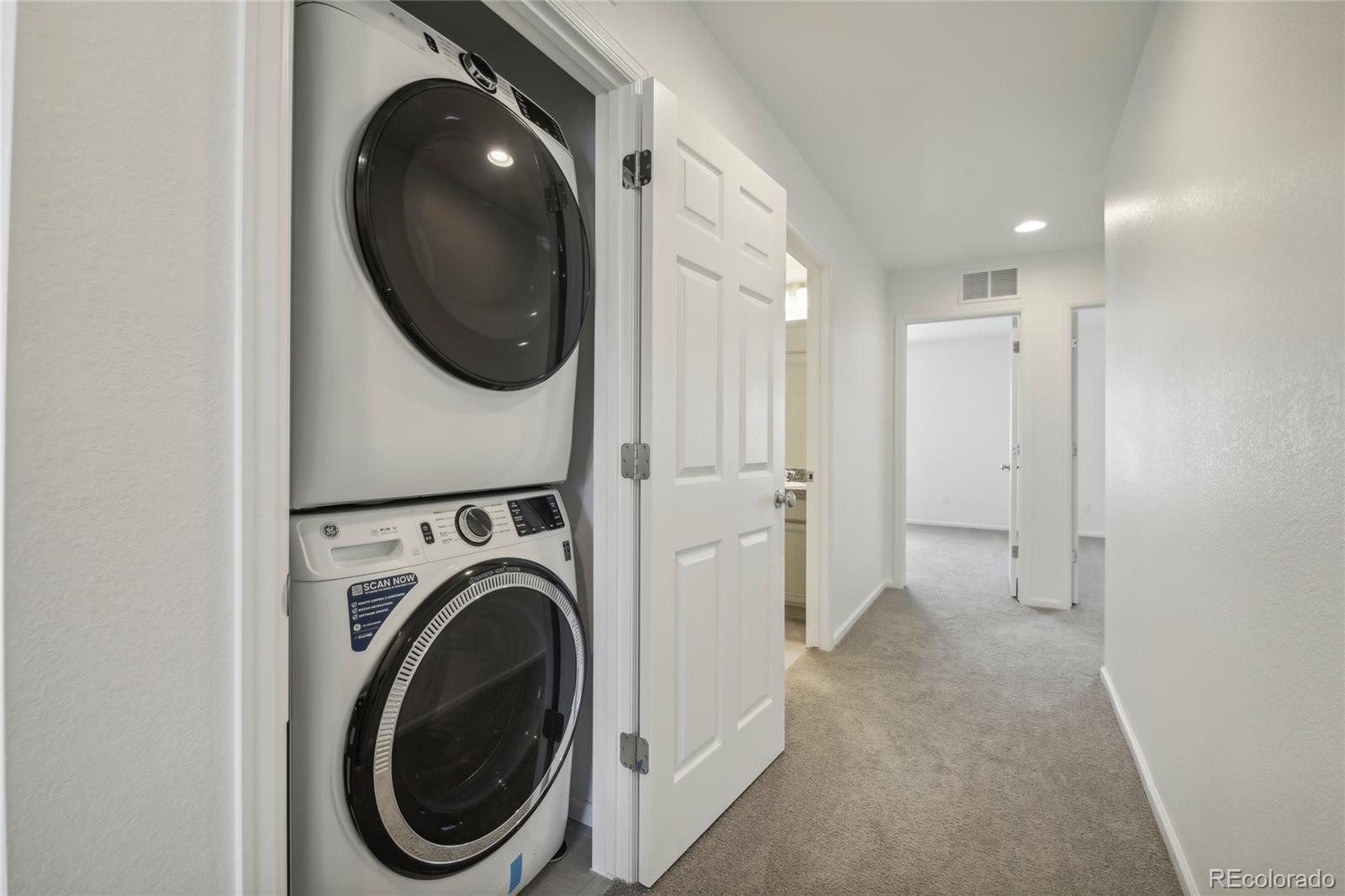 19142 64th Place, Denver, CO 80249, 3 Bedrooms Bedrooms, ,3 BathroomsBathrooms,Residential,For Sale,64th,REC9039211