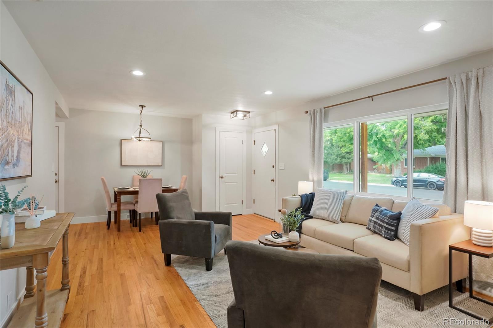 3092 W Layton Avenue, Englewood, CO 80110, 4 Bedrooms Bedrooms, ,3 BathroomsBathrooms,Residential,For Sale,Layton,REC3866761