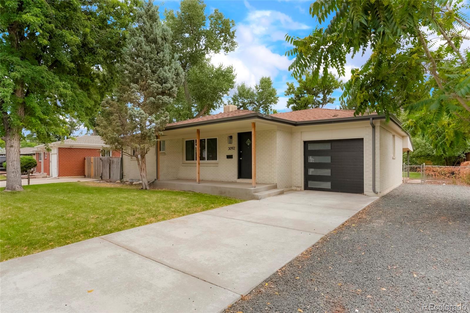 3092 W Layton Avenue, Englewood, CO 80110, 4 Bedrooms Bedrooms, ,3 BathroomsBathrooms,Residential,For Sale,Layton,REC3866761