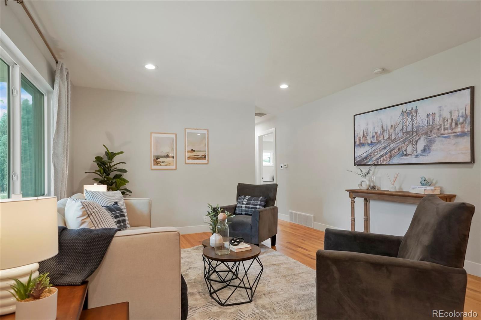 3092 W Layton Avenue, Englewood, CO 80110, 4 Bedrooms Bedrooms, ,3 BathroomsBathrooms,Residential,For Sale,Layton,REC3866761