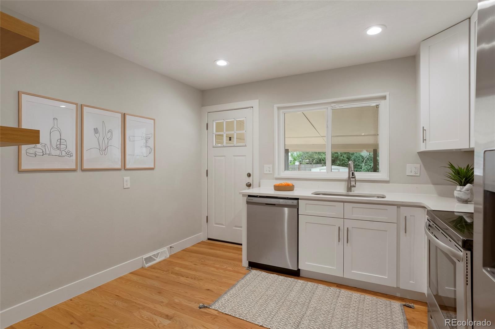 3092 W Layton Avenue, Englewood, CO 80110, 4 Bedrooms Bedrooms, ,3 BathroomsBathrooms,Residential,For Sale,Layton,REC3866761