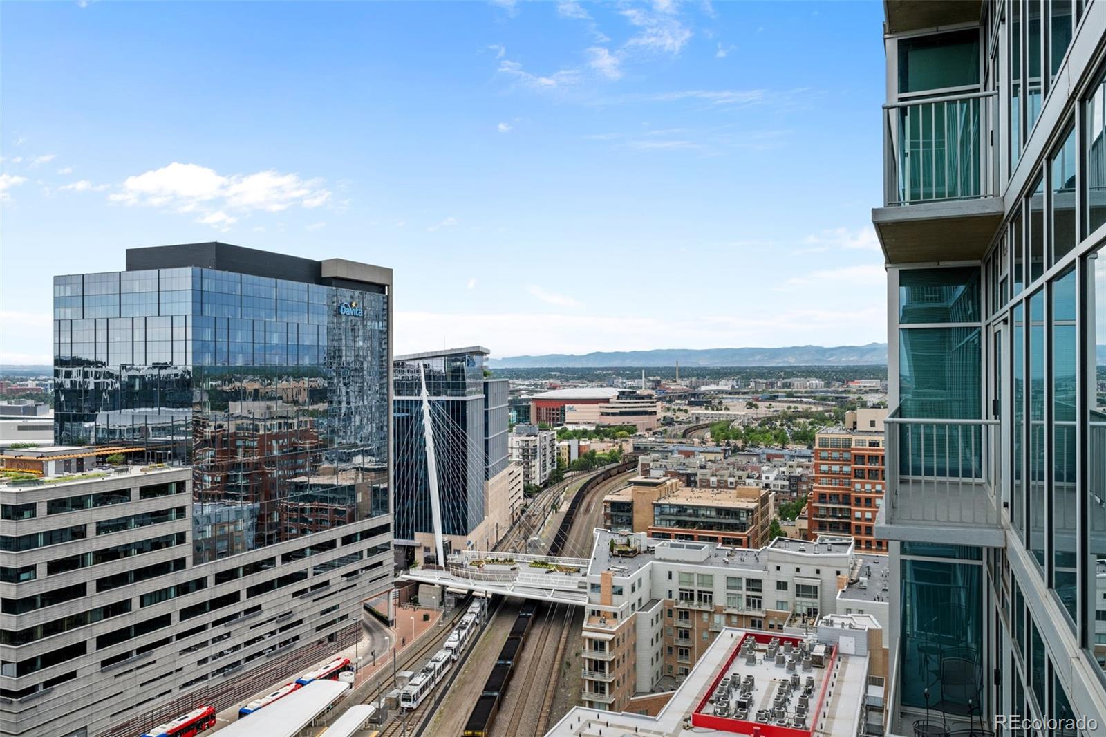 1700 Bassett Street #1901, Denver, CO 80202, 2 Bedrooms Bedrooms, ,2 BathroomsBathrooms,Residential,For Sale,Glass House,Bassett,REC7601356