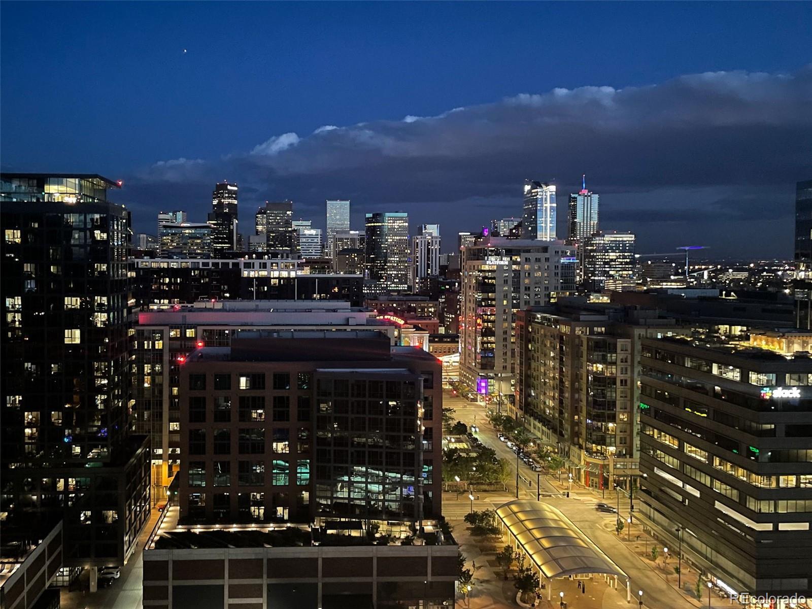 1700 Bassett Street #1901, Denver, CO 80202, 2 Bedrooms Bedrooms, ,2 BathroomsBathrooms,Residential,For Sale,Glass House,Bassett,REC7601356