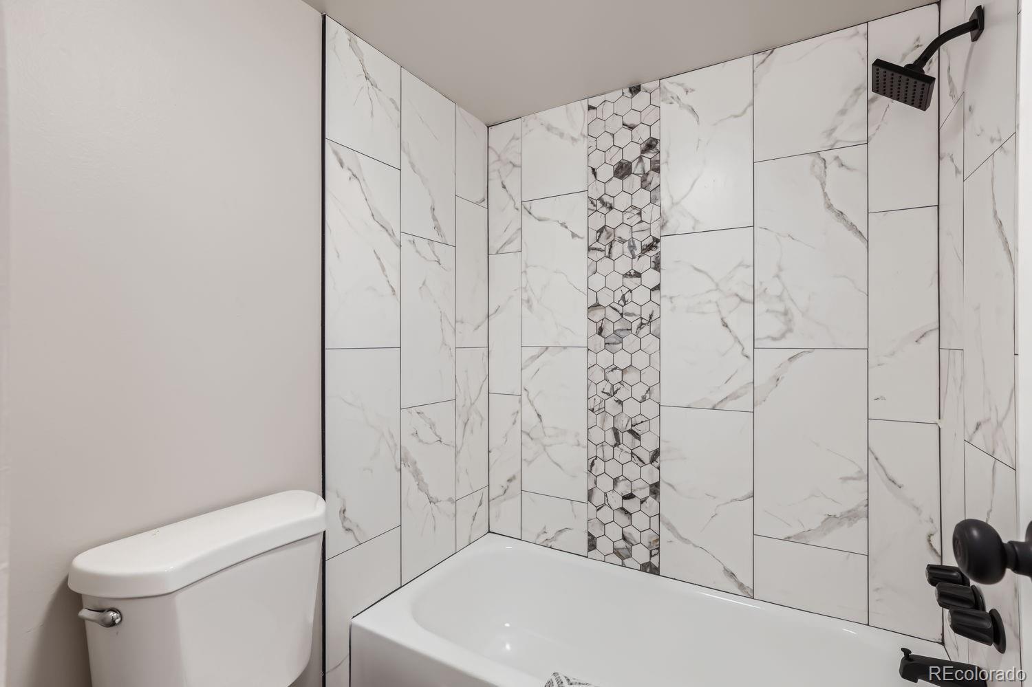 Restricted Address, 2 Bedrooms Bedrooms, ,2 BathroomsBathrooms,Residential,For Sale,10th,REC2034178