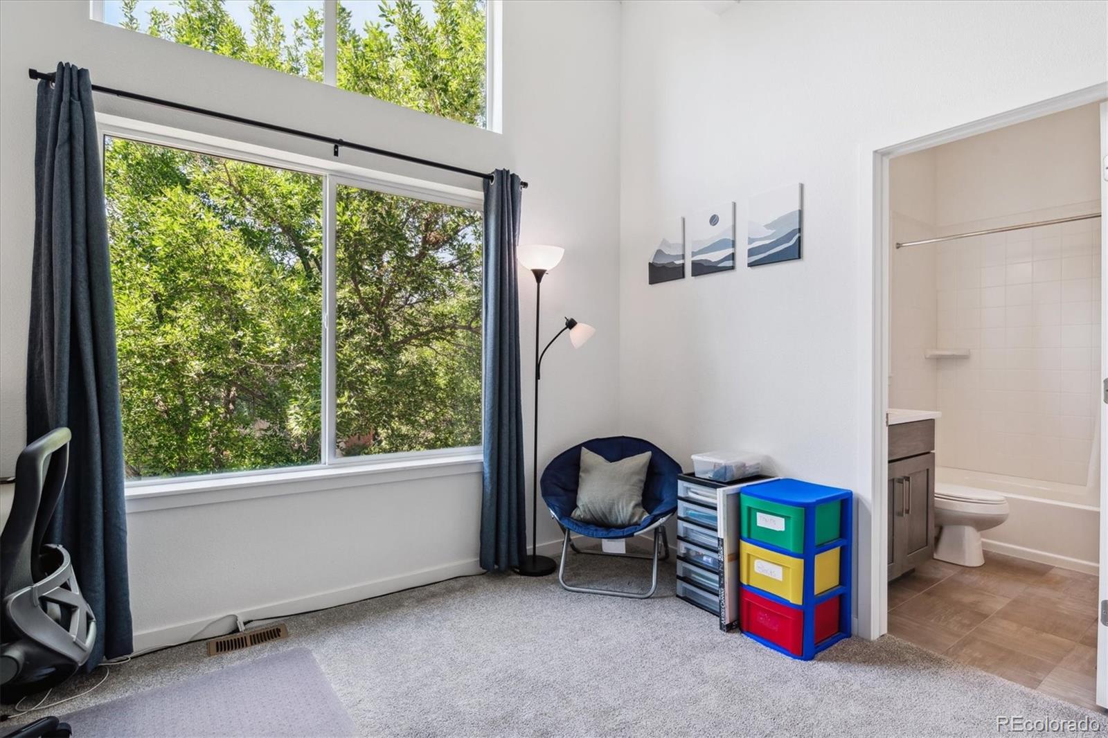 8711 Hampden Avenue #18, Denver, CO 80231, 2 Bedrooms Bedrooms, ,3 BathroomsBathrooms,Residential,For Sale,Bridgecreek Townhomes,Hampden,REC6666462