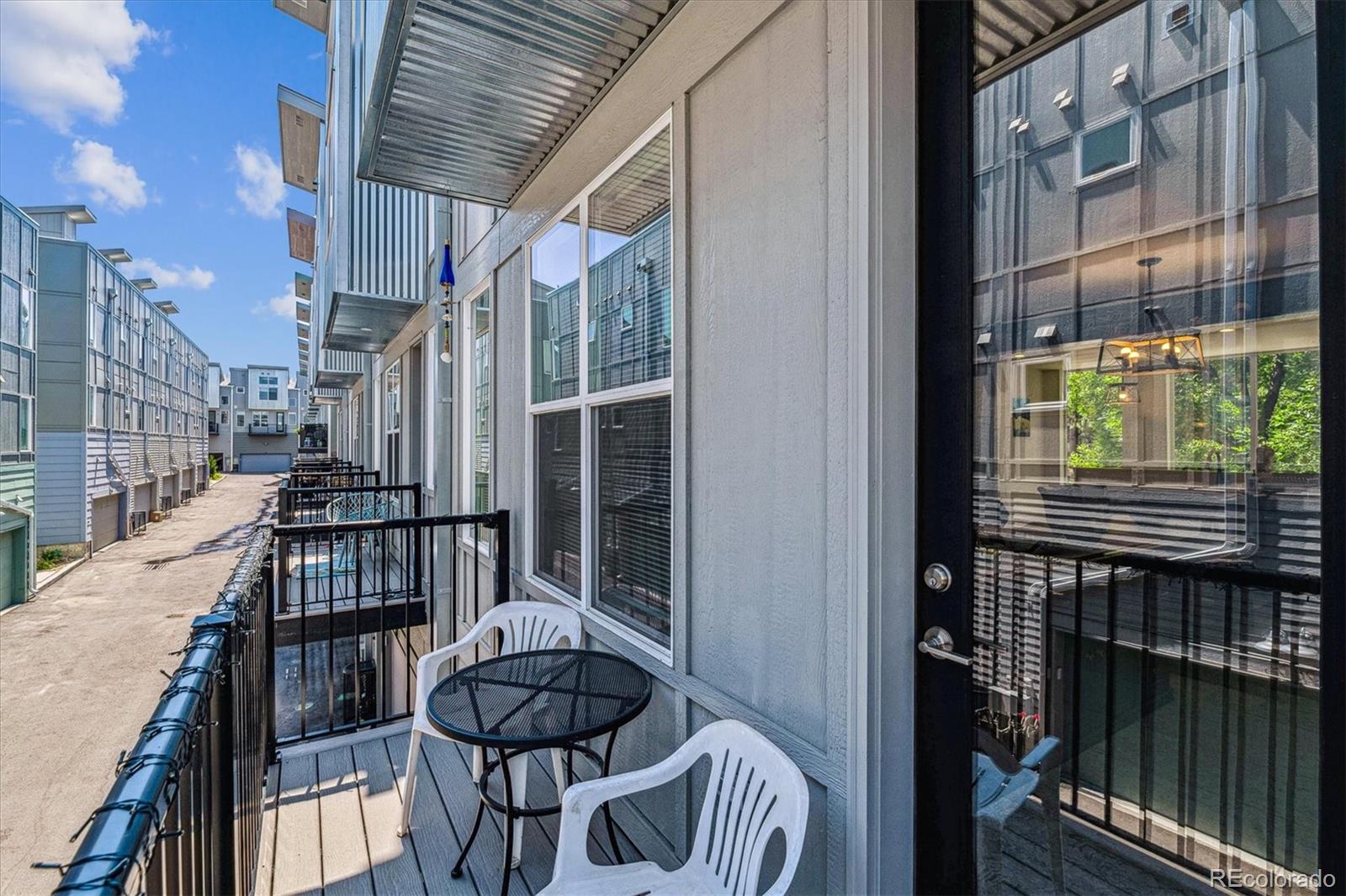 8711 Hampden Avenue #18, Denver, CO 80231, 2 Bedrooms Bedrooms, ,3 BathroomsBathrooms,Residential,For Sale,Bridgecreek Townhomes,Hampden,REC6666462