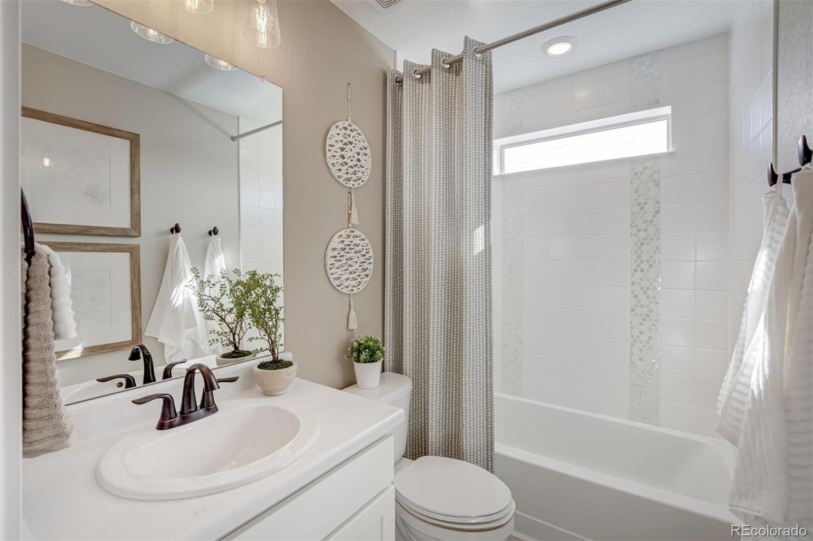 1177 Sugarloaf Lane, Erie, CO 80516, 4 Bedrooms Bedrooms, ,4 BathroomsBathrooms,Residential,For Sale,Sugarloaf,REC5153691