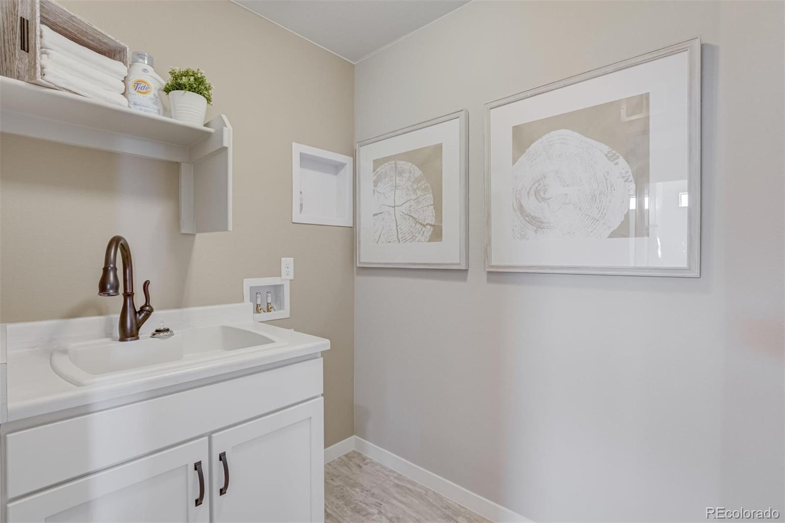 1177 Sugarloaf Lane, Erie, CO 80516, 4 Bedrooms Bedrooms, ,4 BathroomsBathrooms,Residential,For Sale,Sugarloaf,REC5153691