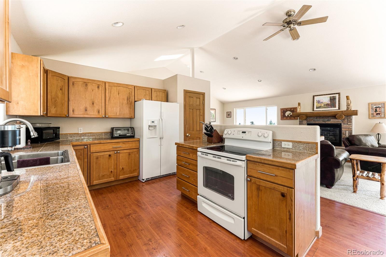 8 Yuma Trail, Evergreen, CO 80439, 4 Bedrooms Bedrooms, ,3 BathroomsBathrooms,Residential,For Sale,Yuma,REC9426555