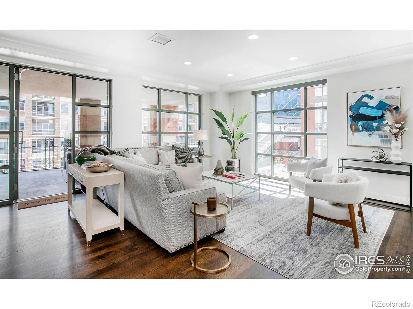 1590 Little Raven Street #302, Denver, CO 80202, 3 Bedrooms Bedrooms, ,3 BathroomsBathrooms,Residential,For Sale,Little Raven,RECIR1016228