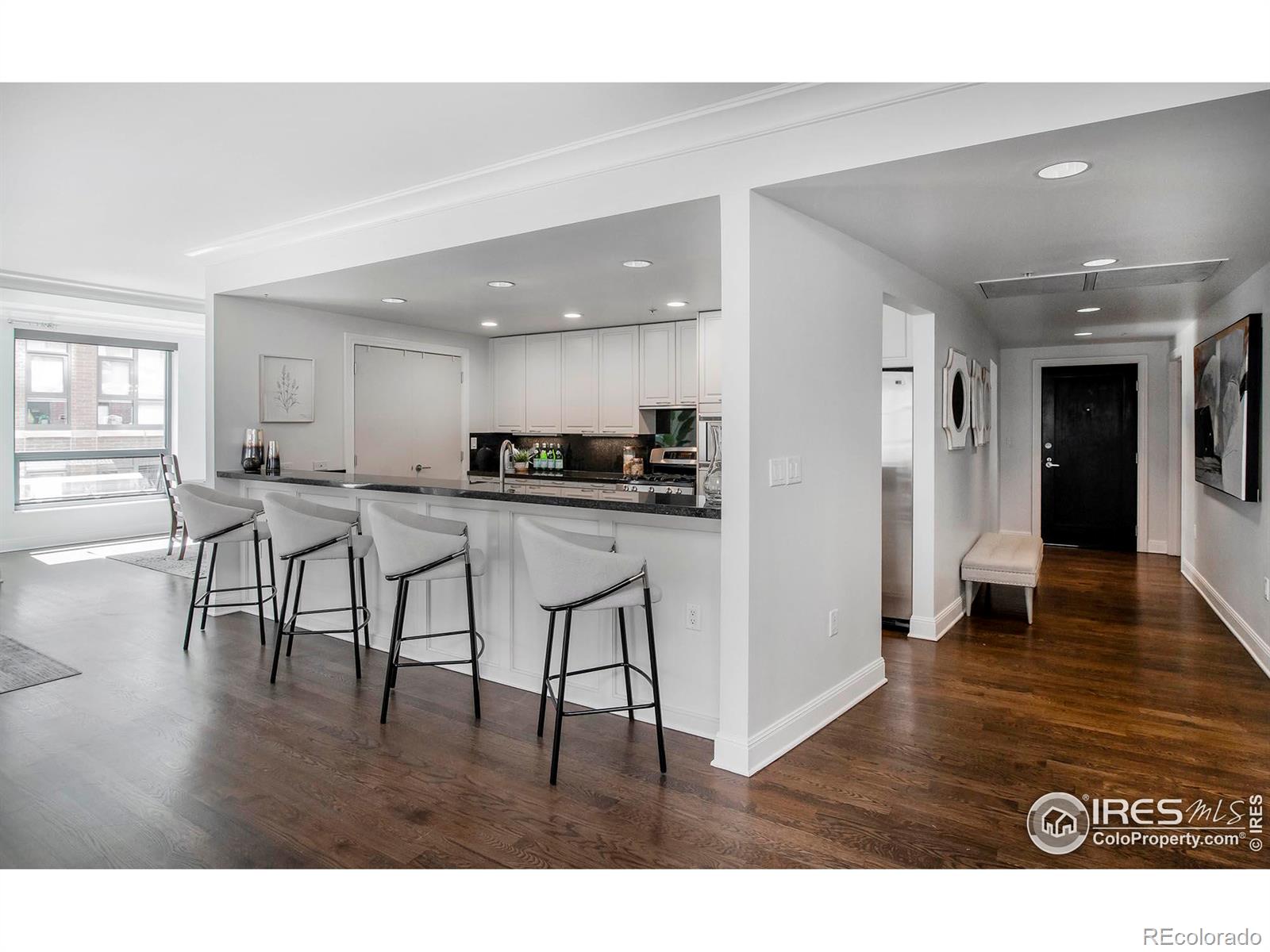 1590 Little Raven Street #302, Denver, CO 80202, 3 Bedrooms Bedrooms, ,3 BathroomsBathrooms,Residential,For Sale,Little Raven,RECIR1016228