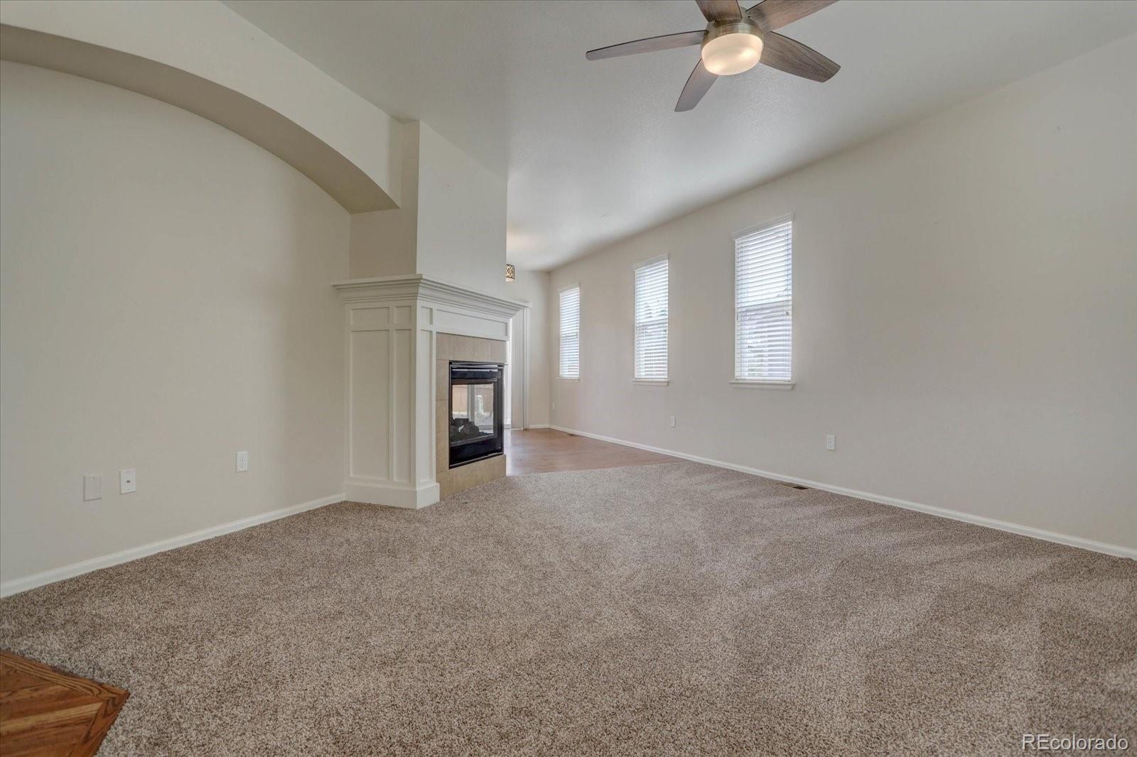 6286 Espana Street, Aurora, CO 80019, 4 Bedrooms Bedrooms, ,3 BathroomsBathrooms,Residential,For Sale,Espana,REC8449672