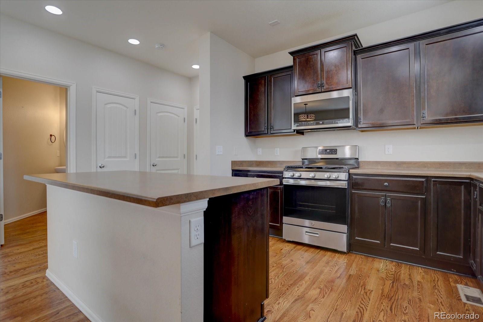6286 Espana Street, Aurora, CO 80019, 4 Bedrooms Bedrooms, ,3 BathroomsBathrooms,Residential,For Sale,Espana,REC8449672