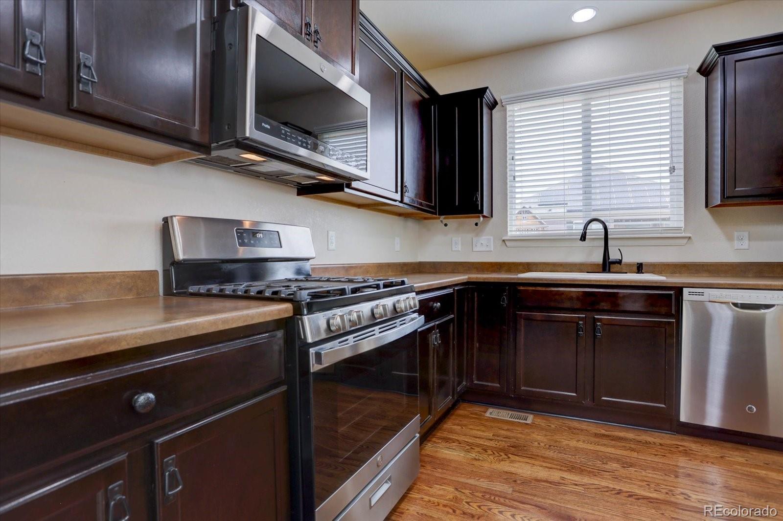 6286 Espana Street, Aurora, CO 80019, 4 Bedrooms Bedrooms, ,3 BathroomsBathrooms,Residential,For Sale,Espana,REC8449672