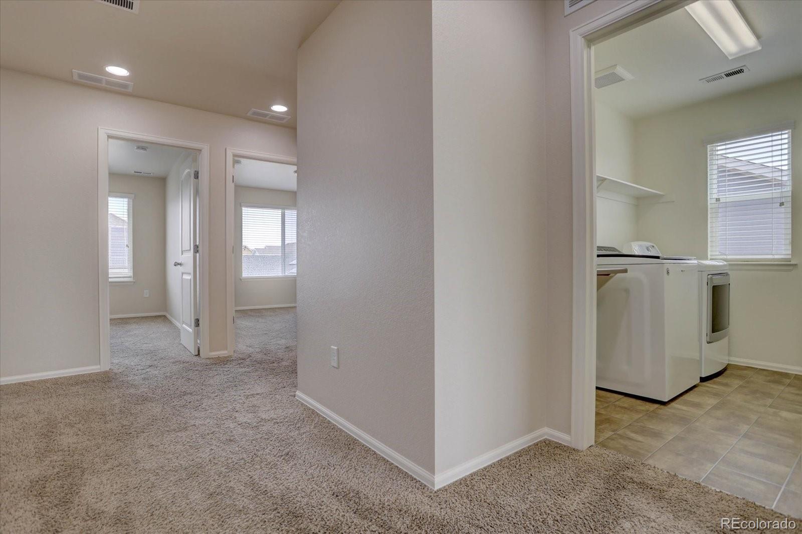 6286 Espana Street, Aurora, CO 80019, 4 Bedrooms Bedrooms, ,3 BathroomsBathrooms,Residential,For Sale,Espana,REC8449672